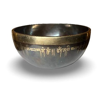 Кованая поющая чаша Carving с божеством SBBC-PR 20 см купить в Москве: цены, доставка, фото Кованая поющая чаша Carving с божеством SBBC-PR 20 см купить в Москве: цены, доставка, фото